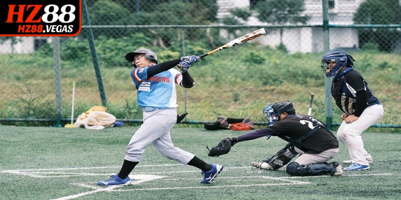 Việc nắm vững luật chơi bóng chày giúp người chơi dễ dàng hòa nhập