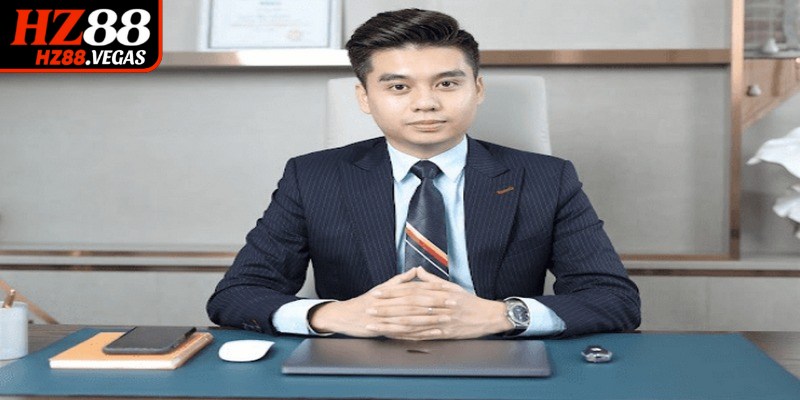 Việt Anh là nhà sáng lập kiêm CEO có tầm ảnh hưởng lớn tại nhà cái HZ88